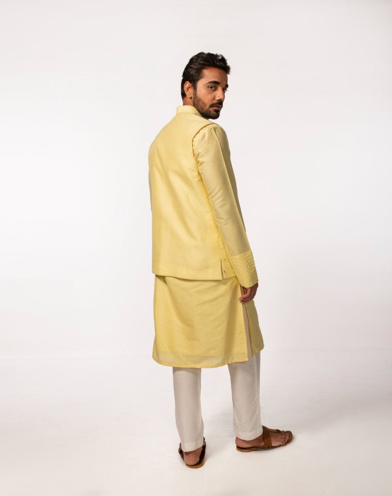 Yellow Embroidery Bundi With Yellow Embroidered Kurta Set