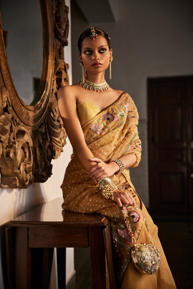 Sanobar Saree Set – Sunehra