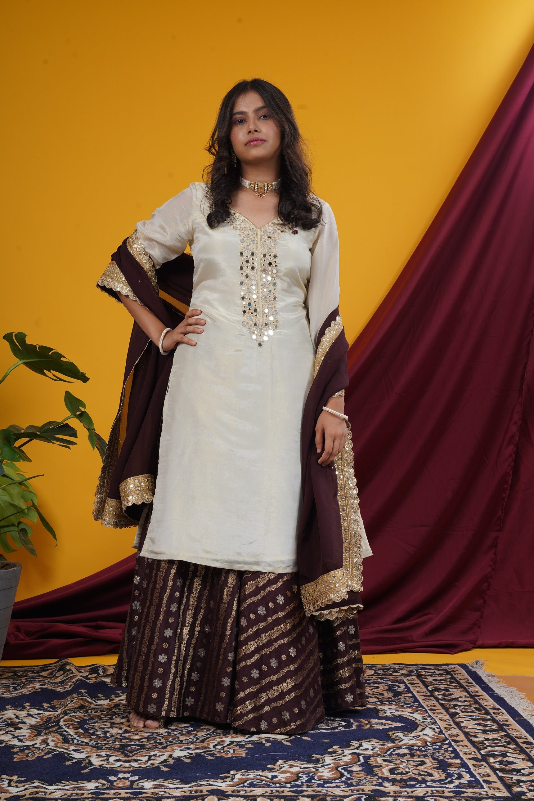 Ivory & Deep Brown Royal Fusion Set