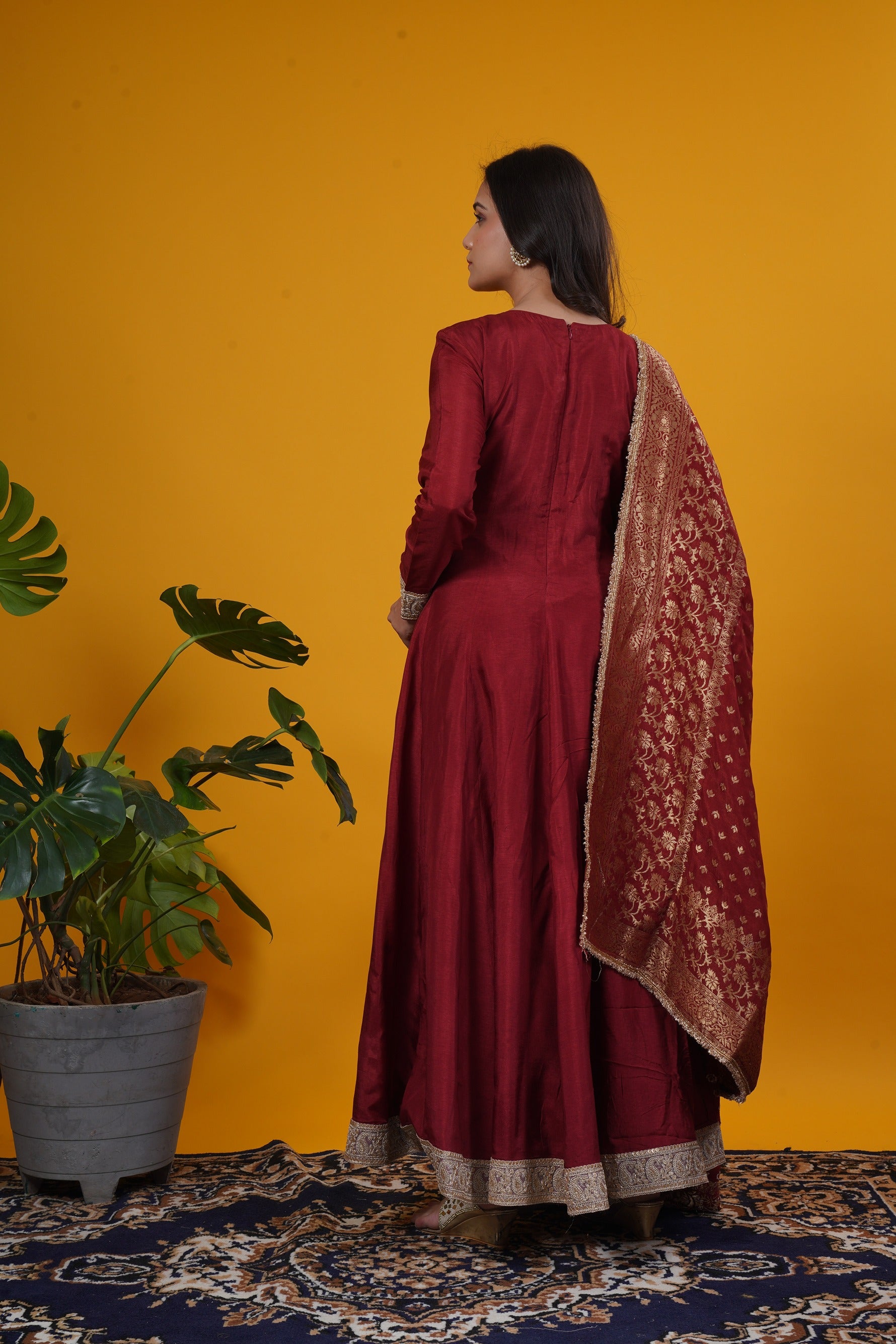 Anarkali Kurti With Tailored Pants And Banarasi Weaved Dupatta