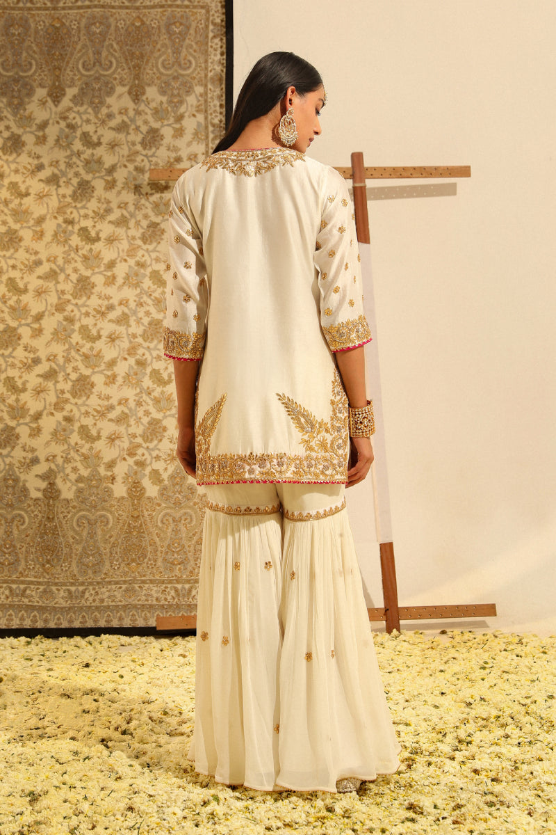 Shamshul-Short Kurta With Garara And Odhni
