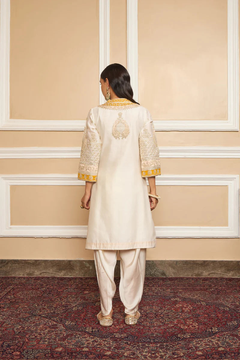 Myreen-Straight Kurta With Dhoti