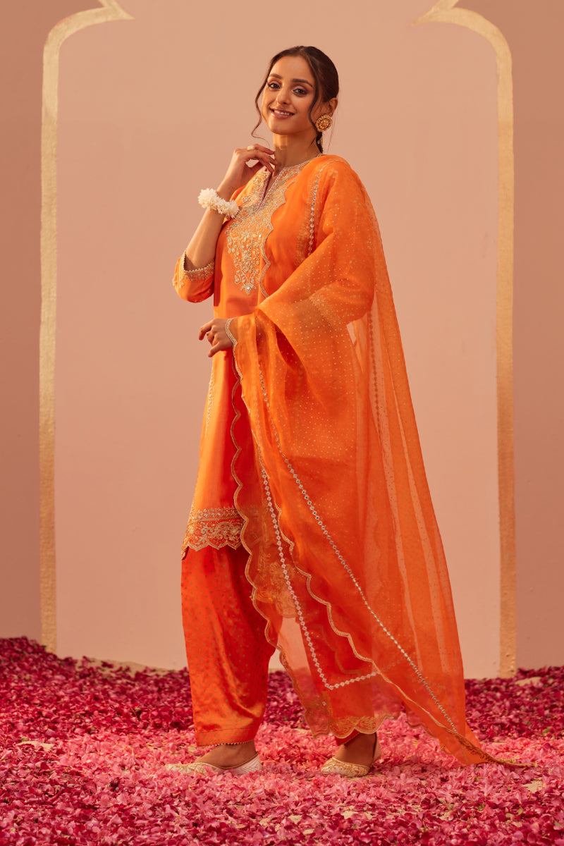 Aaima- Kurta With Salwar And Dupatta