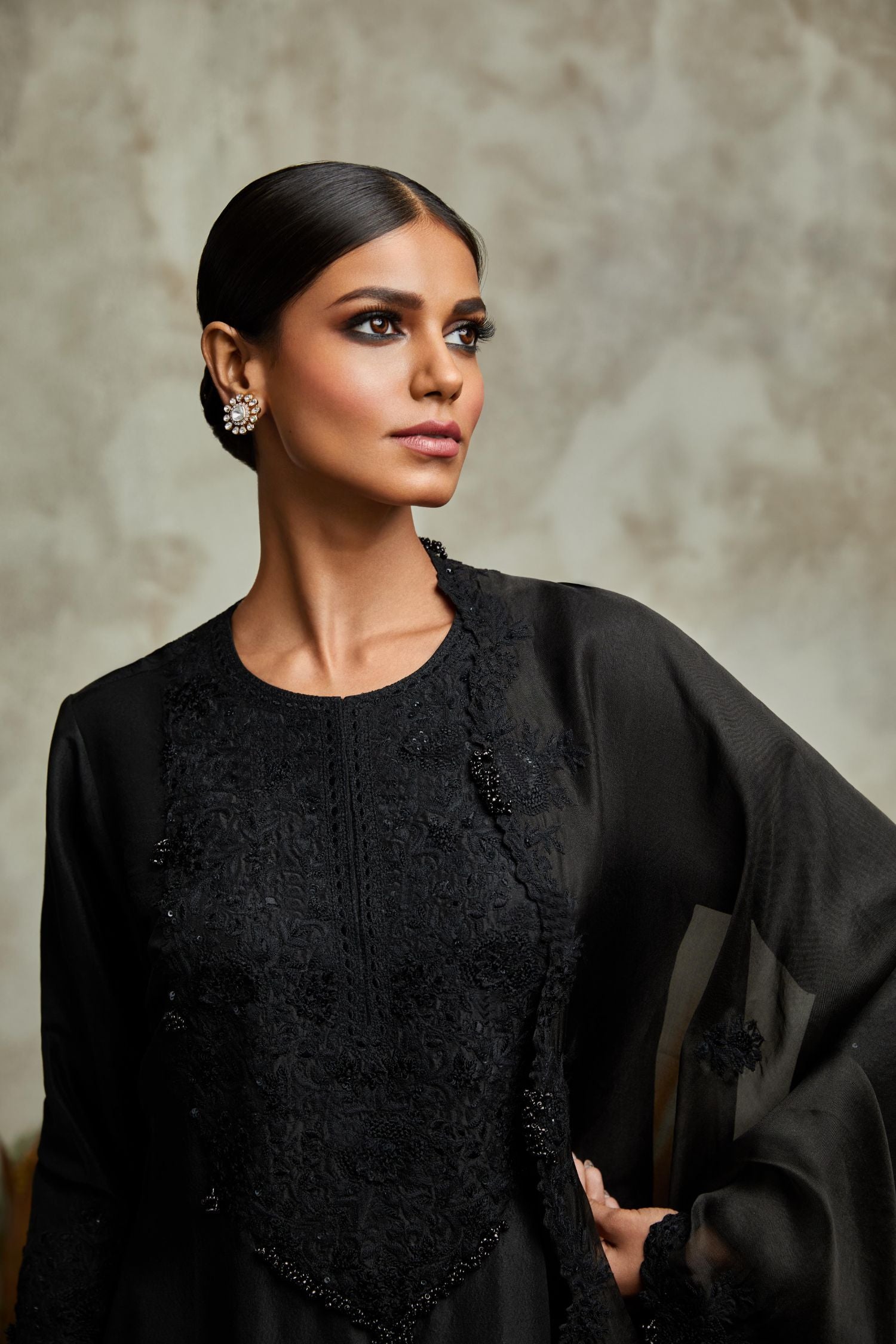Silk Kurta With Organza Dupatta And Cotton Satin Pants