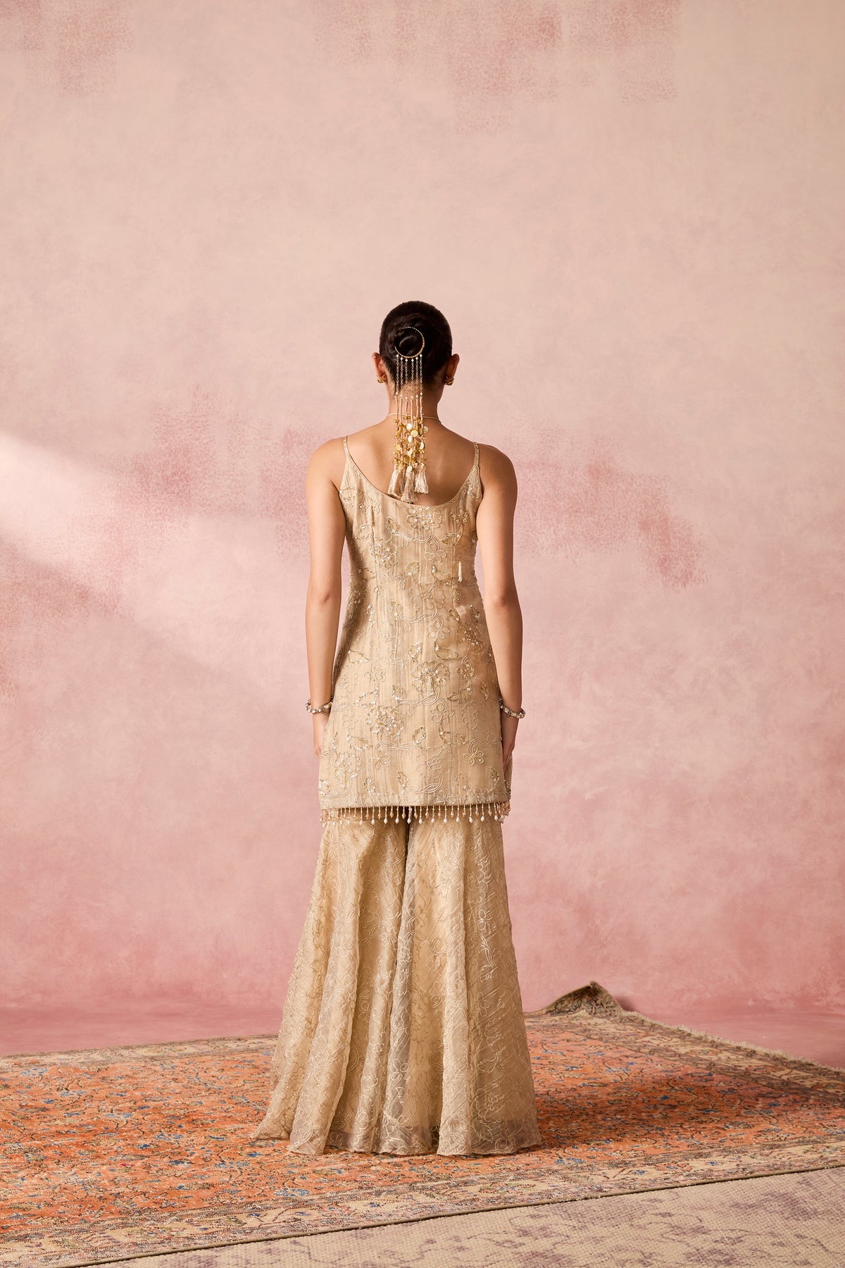 SITARA SHARARA