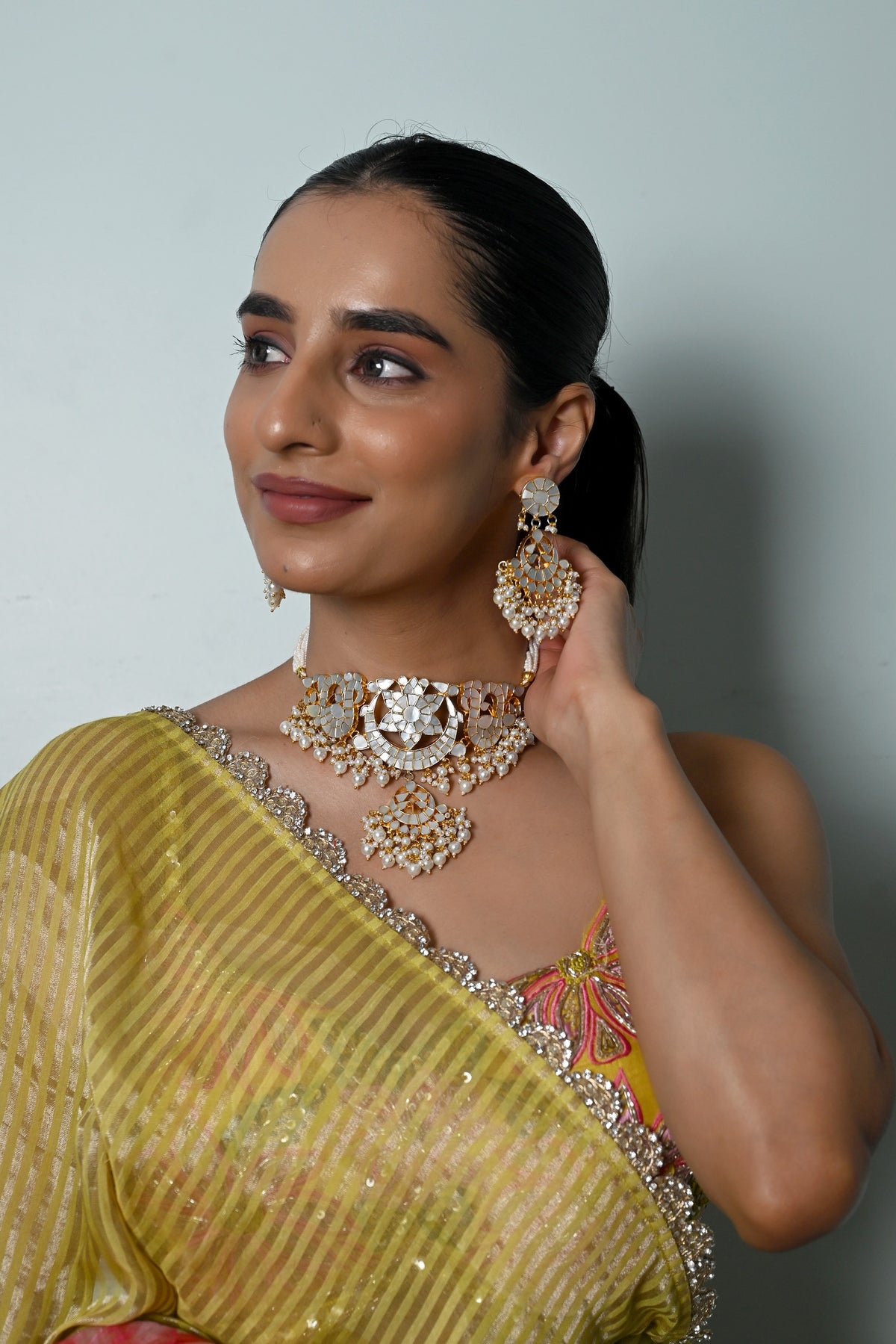Choker With Earrings