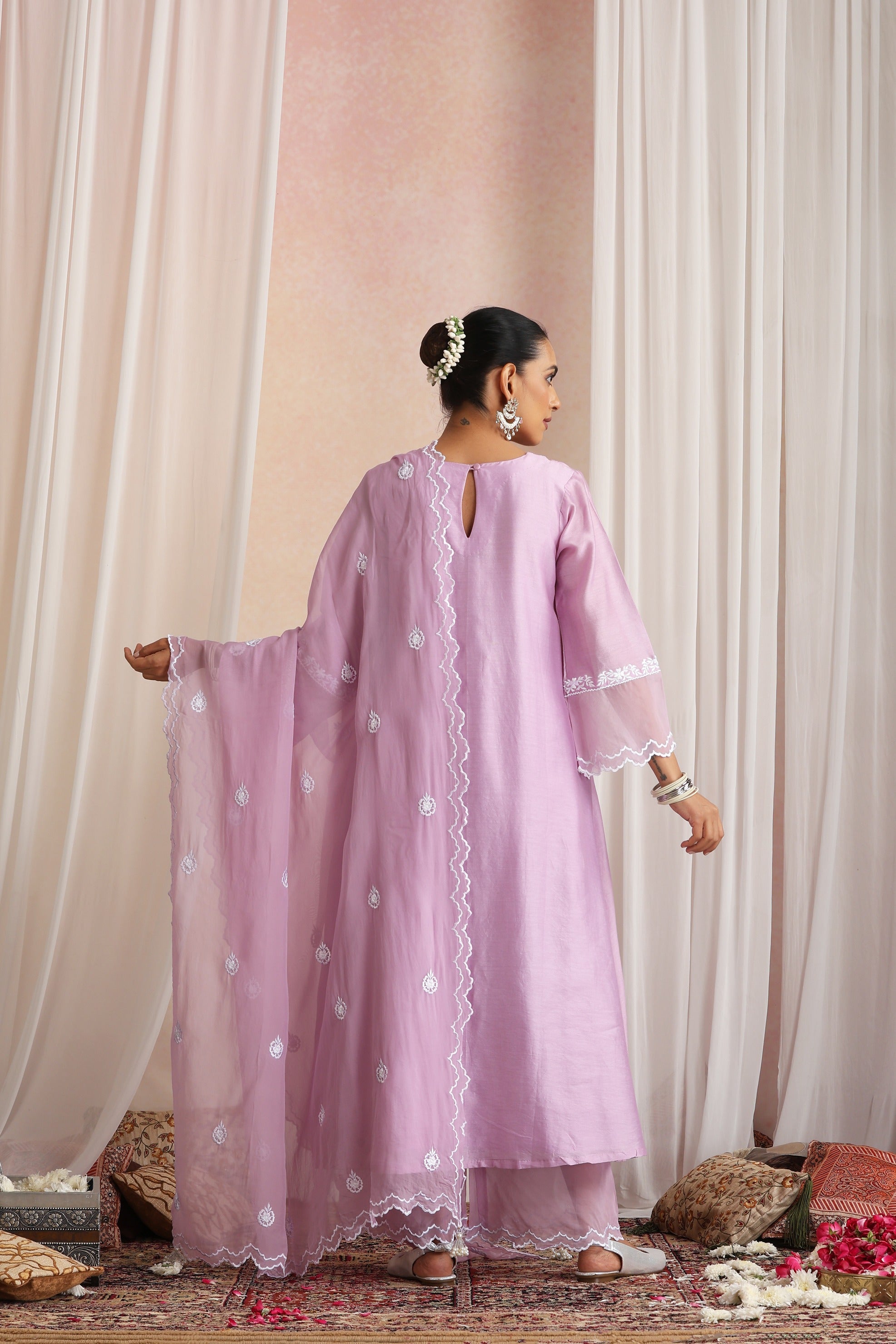 Lavender Embroidered Kurta Set with Dupatta