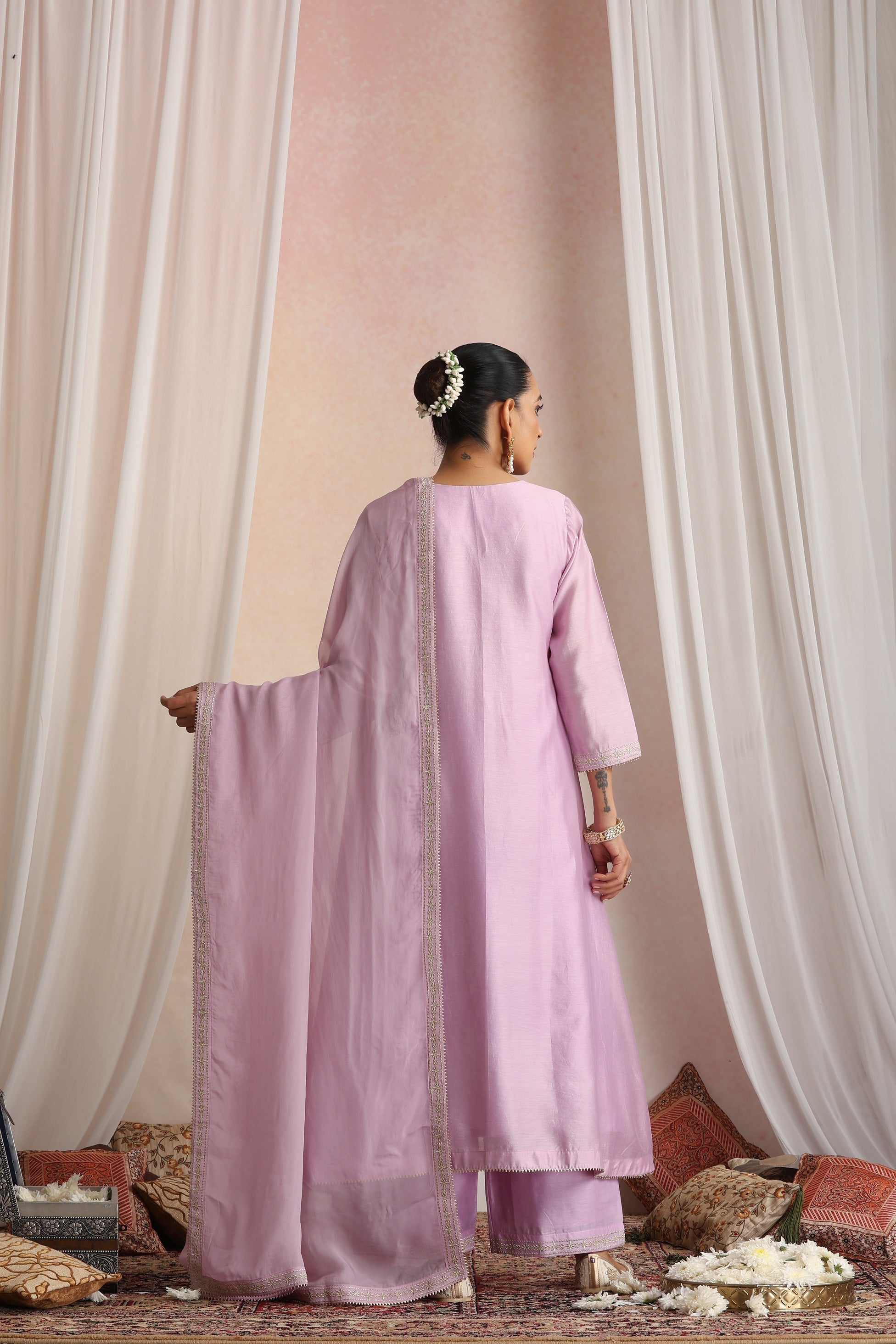 Lavender Embroidered Kurta Set with Dupatta