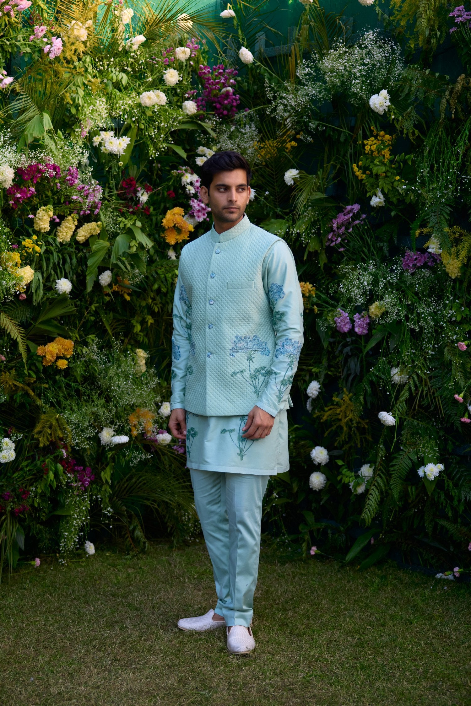 Waist Coat And Kurta Set