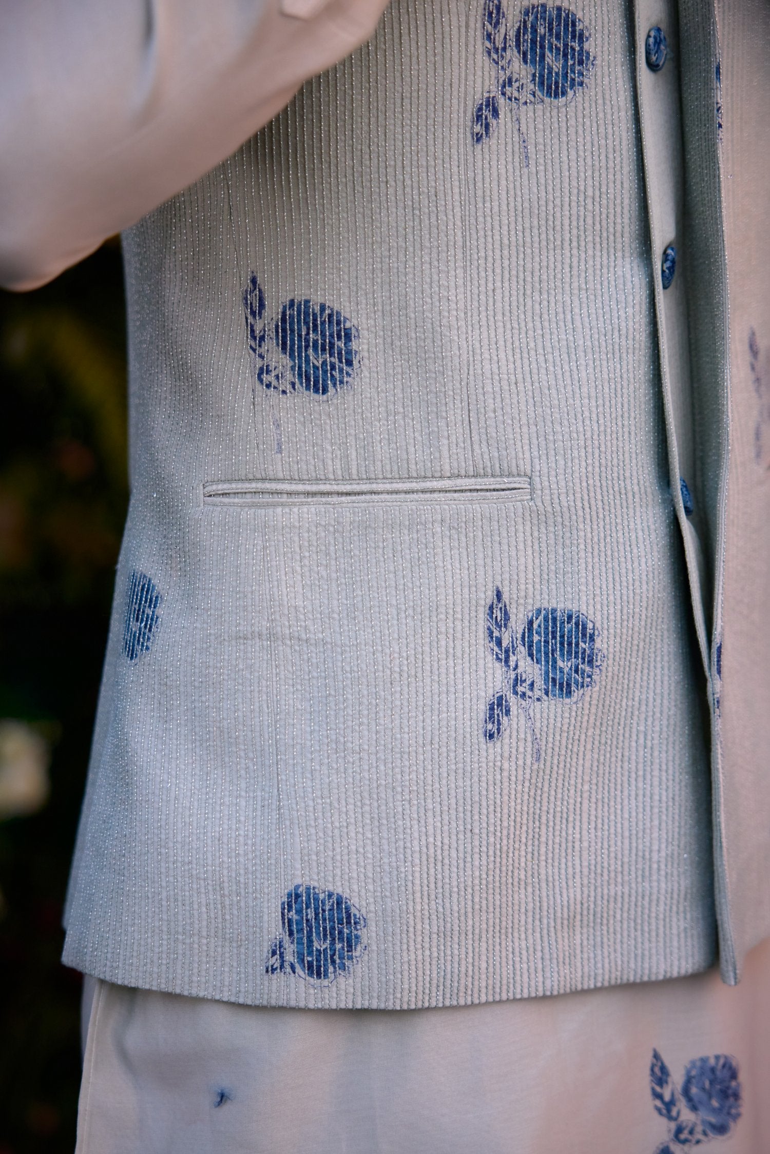 Waist Coat And Kurta Set