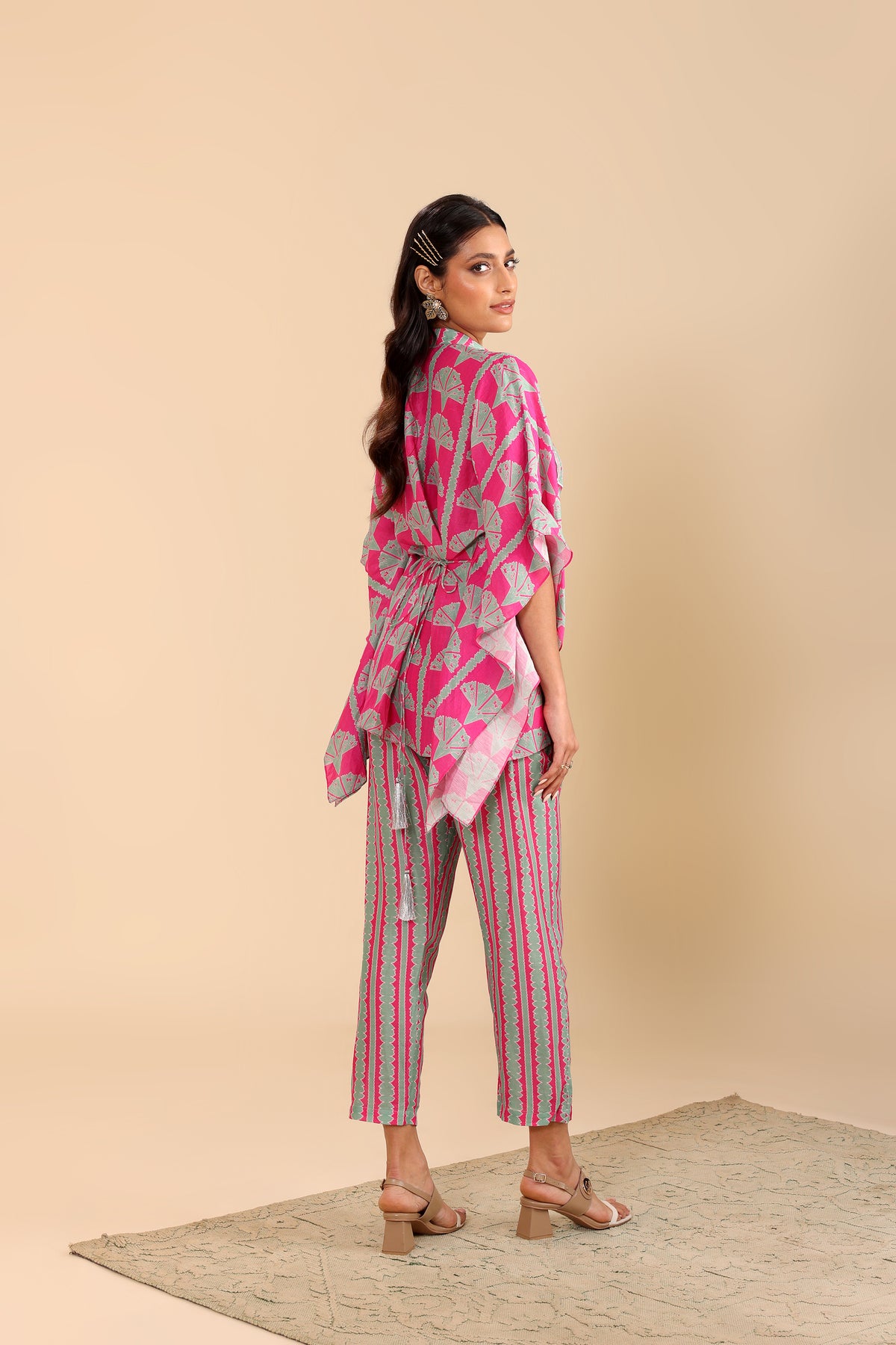 Naqsh Embellished Short Kaftan Set