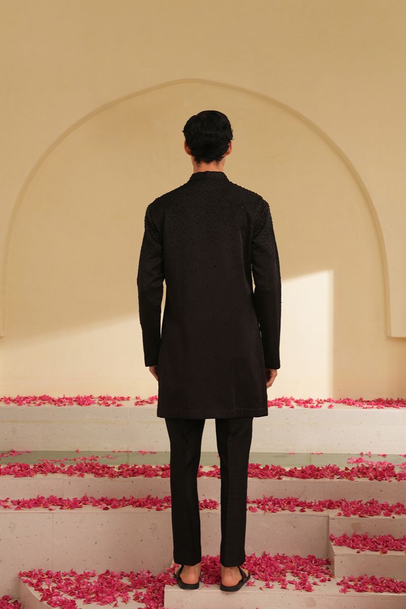 ANTHONEY KURTA
