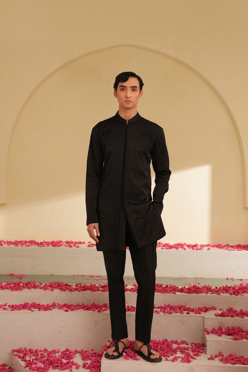 ANTHONEY KURTA