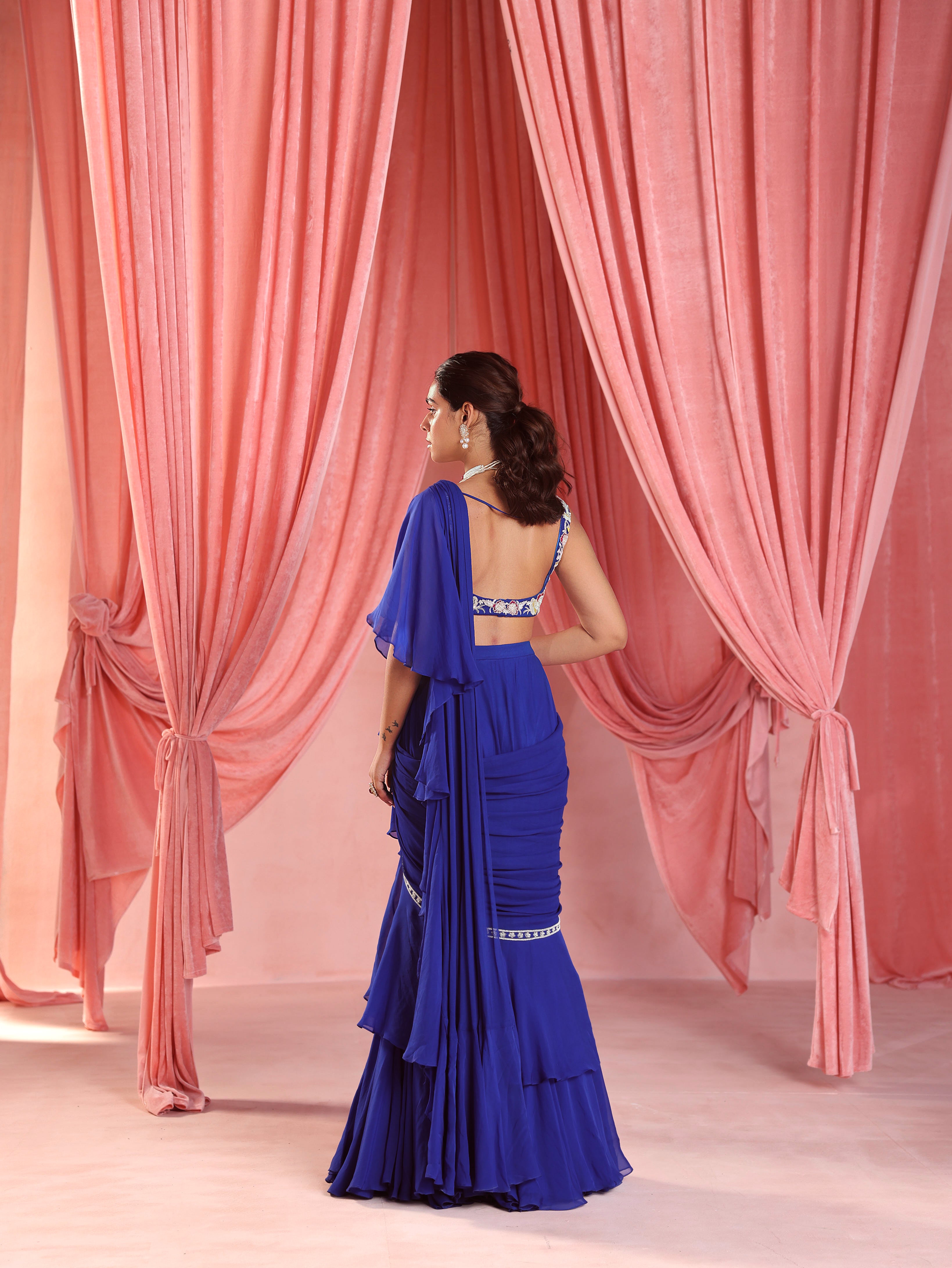 Choli+Pre-Stitched Ruffle Saree+Belt