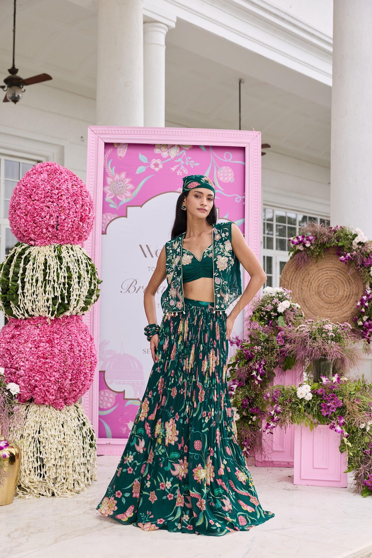 SABHA LEHENGA