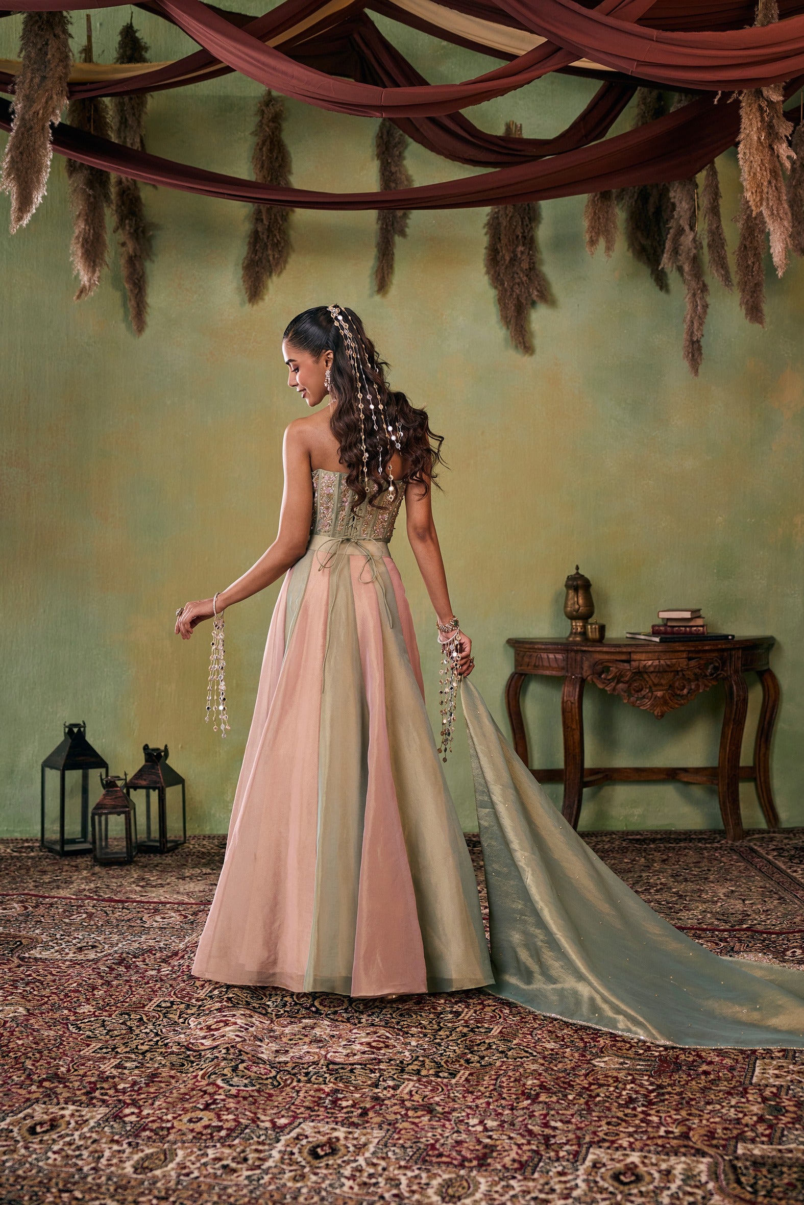 DELILAH LEHENGA SET