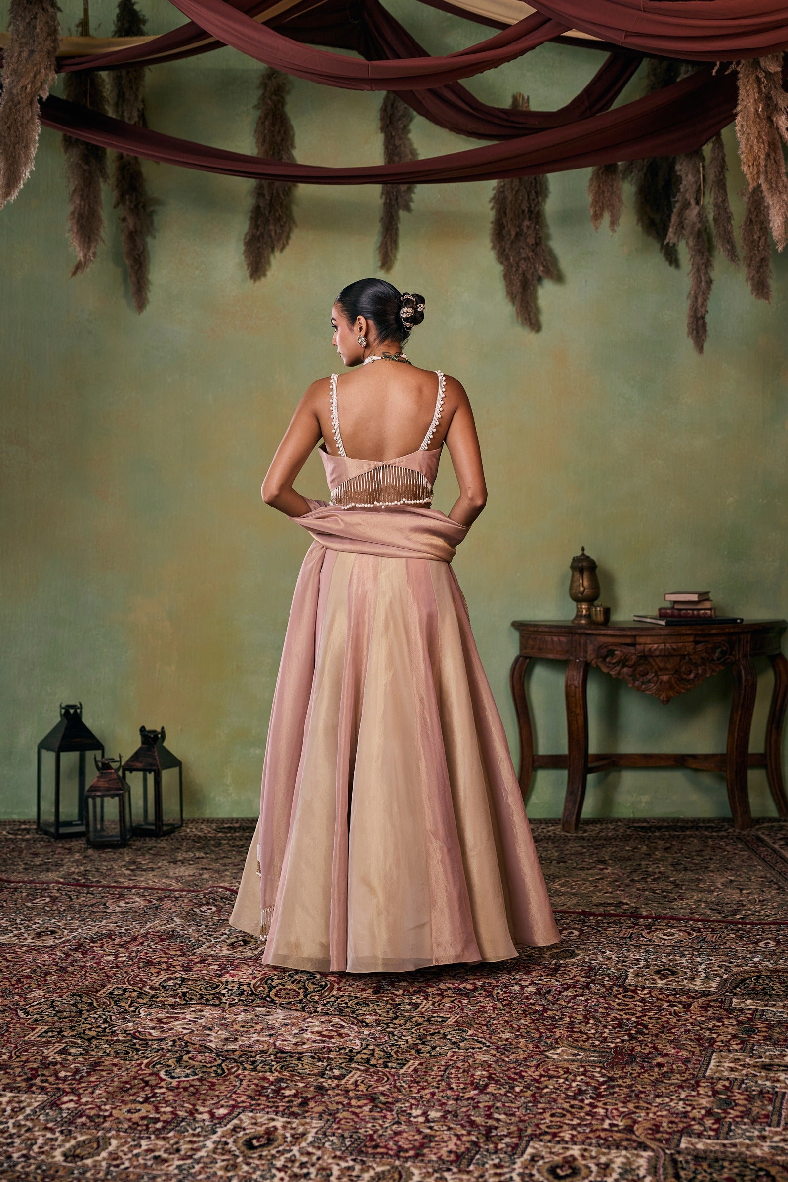 MORGAN LEHENGA SET