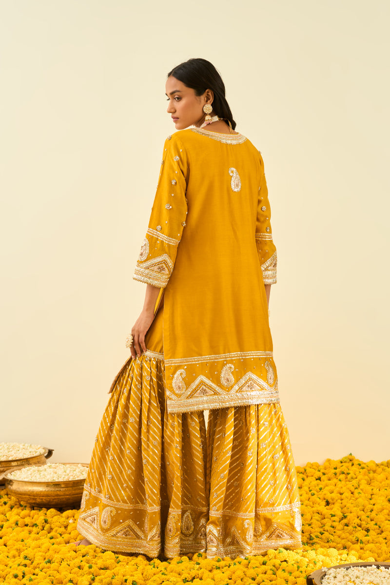 Shafna- Short kurta with garara and dupatta