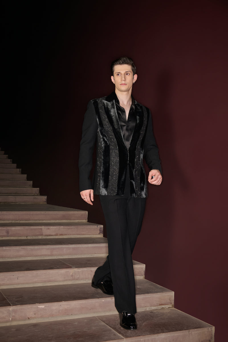 Velric Tuxedo Set