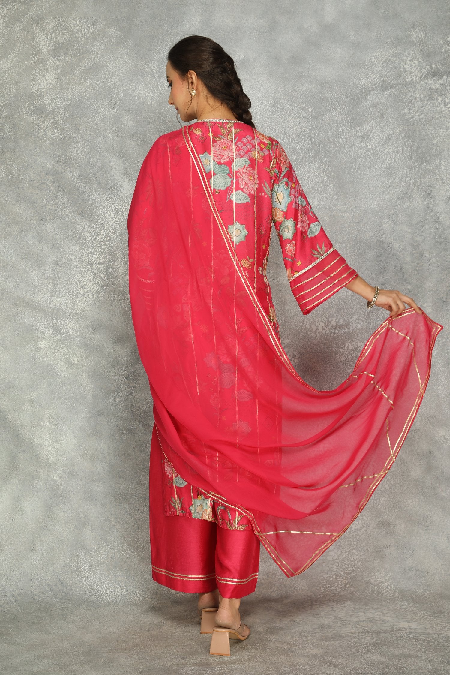 Printed Kurta With Pants And Dupatta