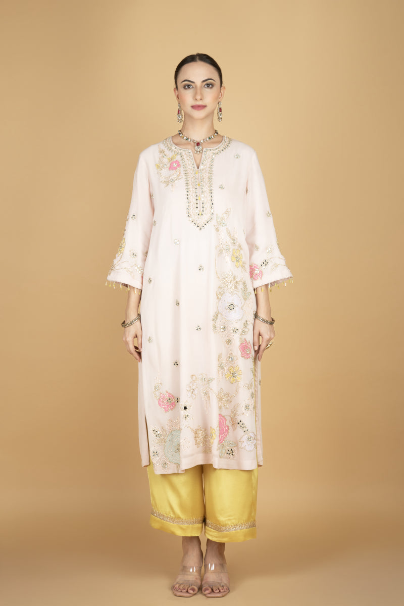 Ivory Embroidered Kurta W/Contrasting Pant & Shaded Dupatta