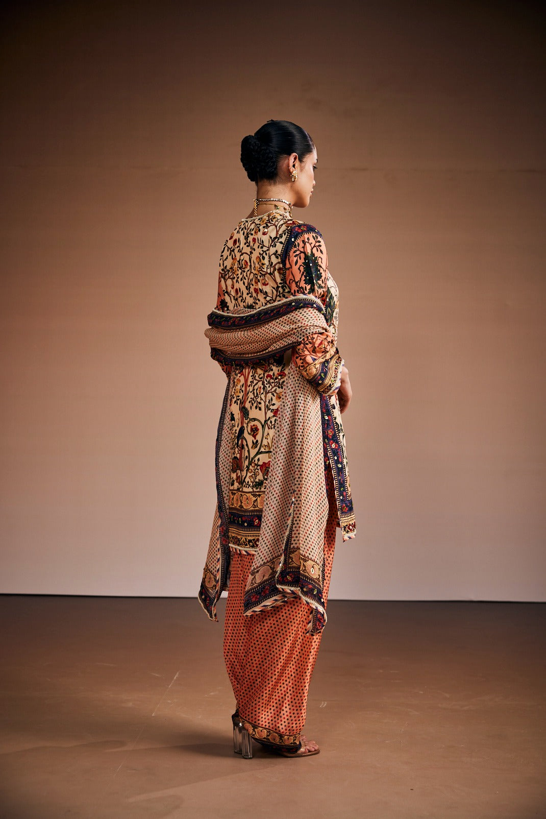 Antique Ivory Mughal Tree Suit