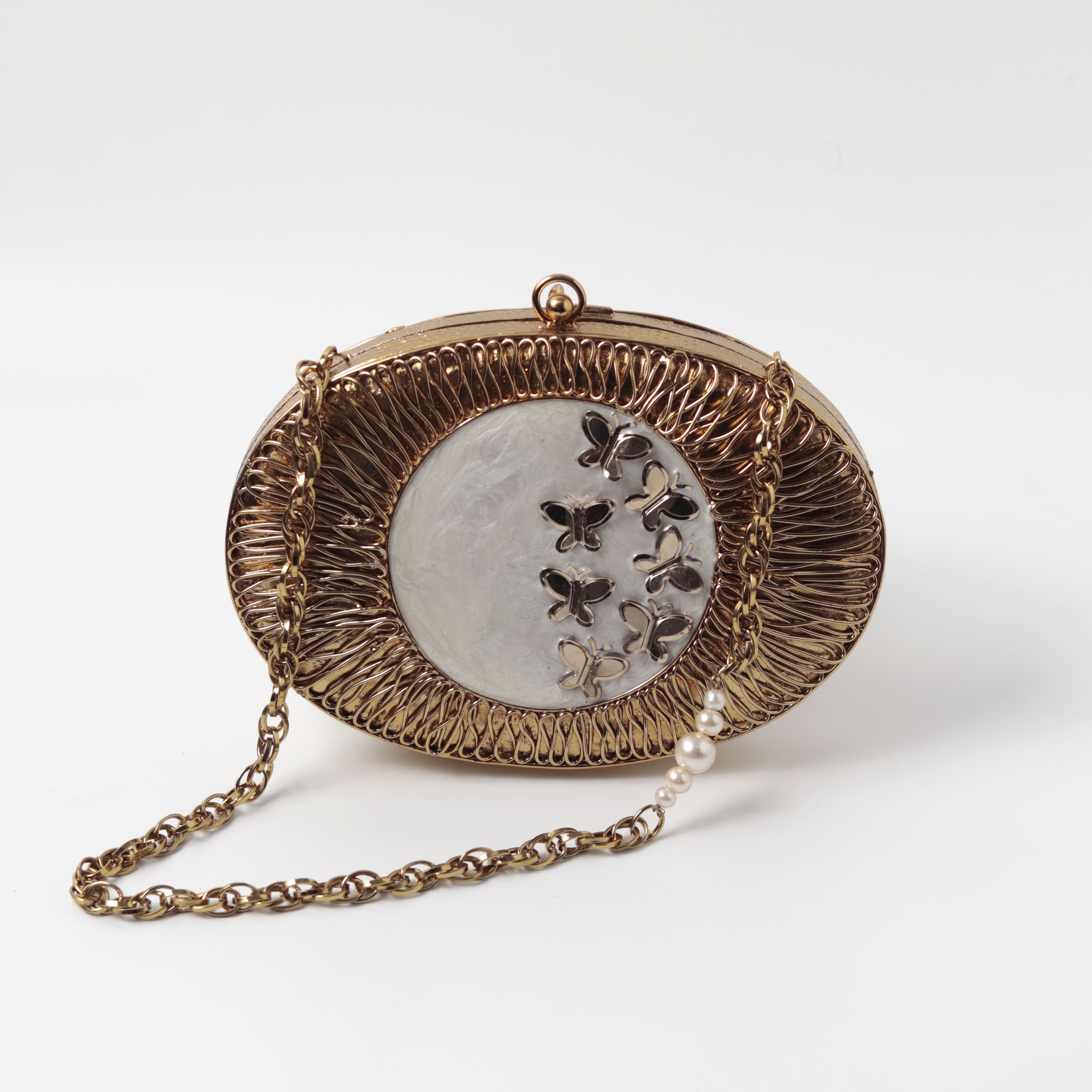 THE TAN CLAN Titly Wirework With Mother of Pearl Clutch