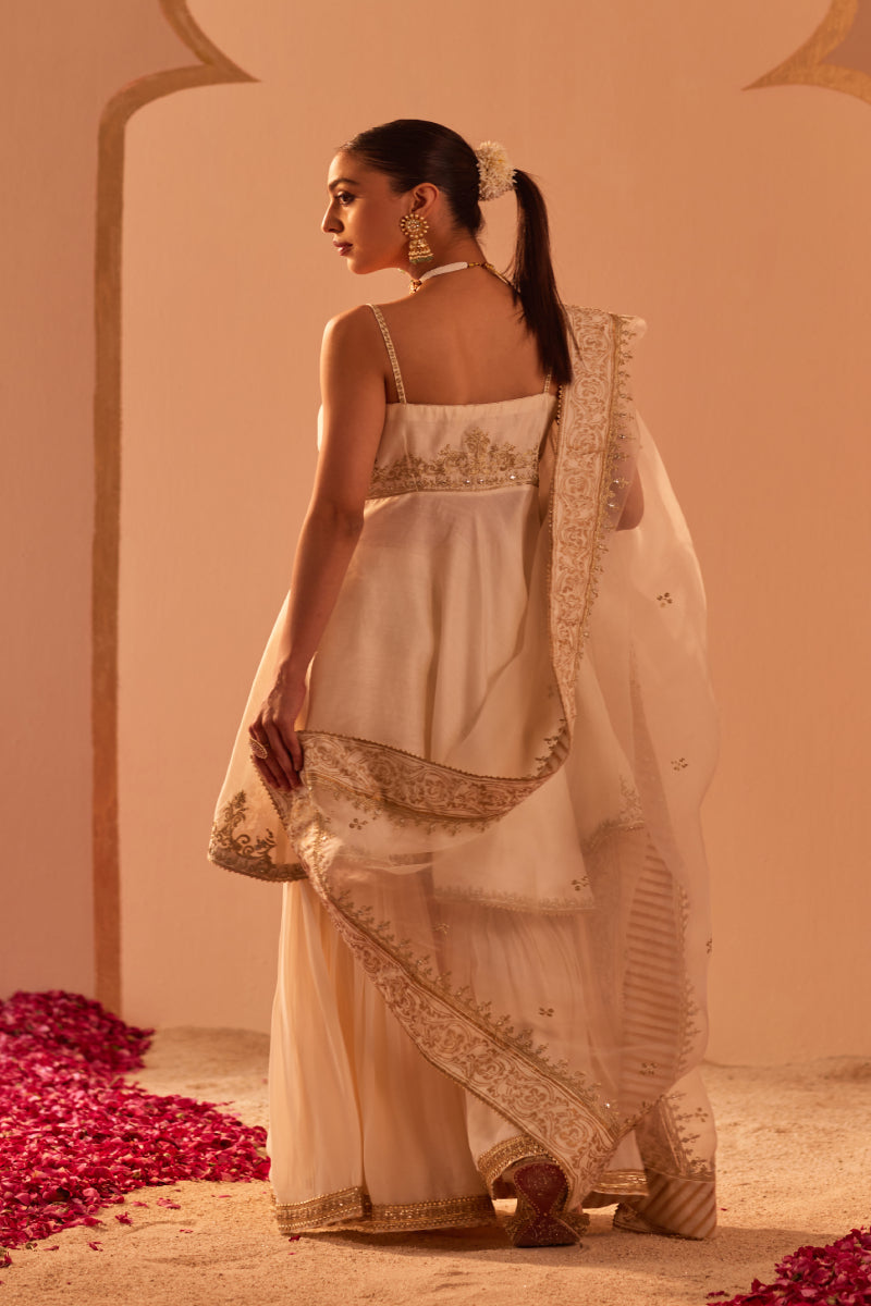 Tahira- Short High-Low Kurta With Garara And Dupatta