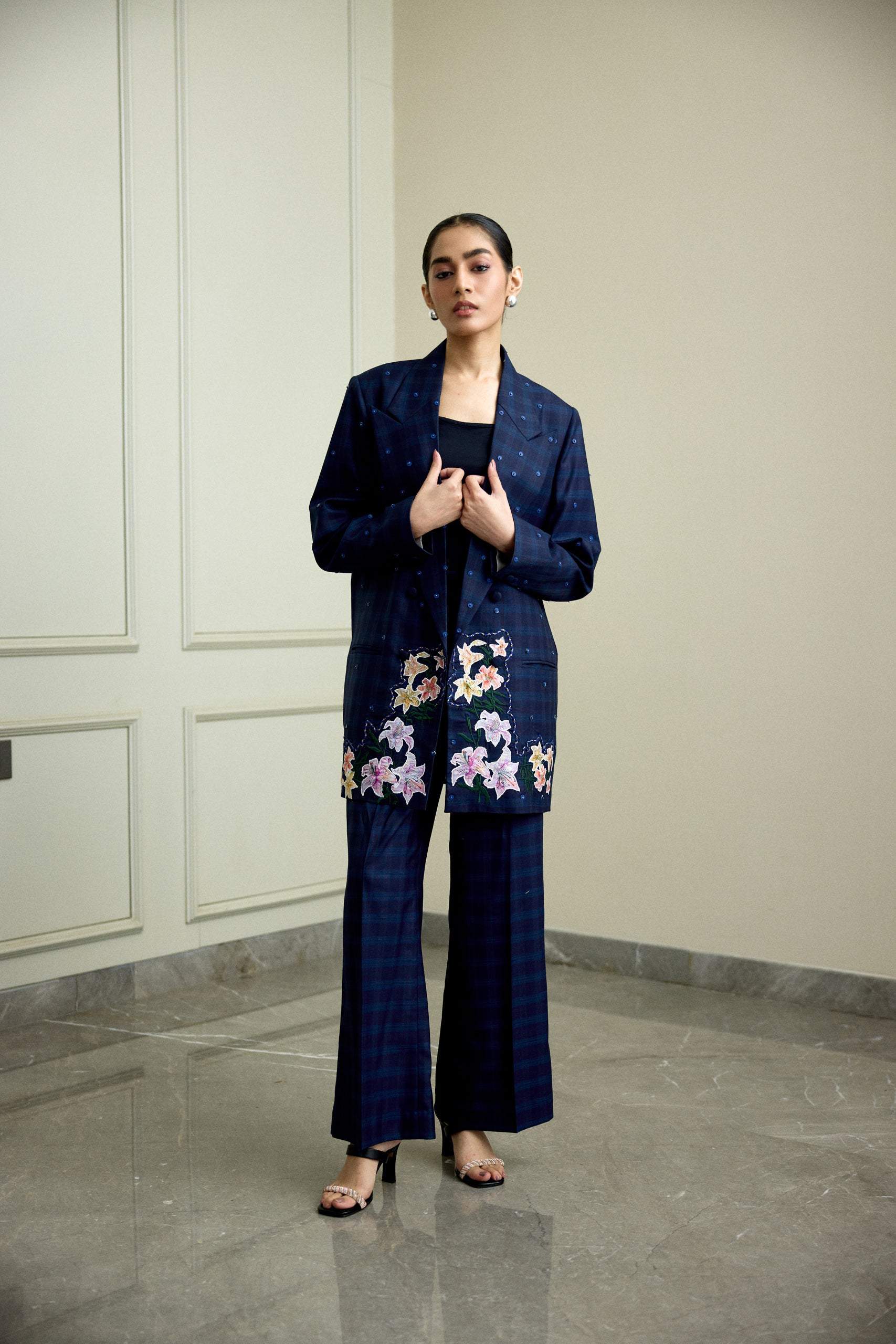 Vara Blazer Set