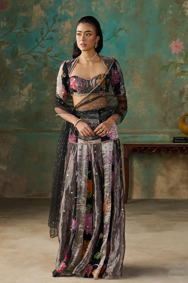 Pre Stiched Saree Set