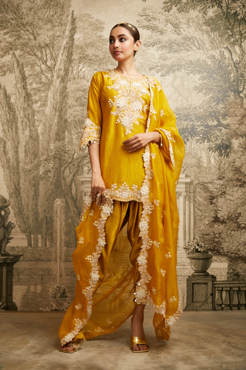 Short Kurta, Dupatta And Tulip Pant
