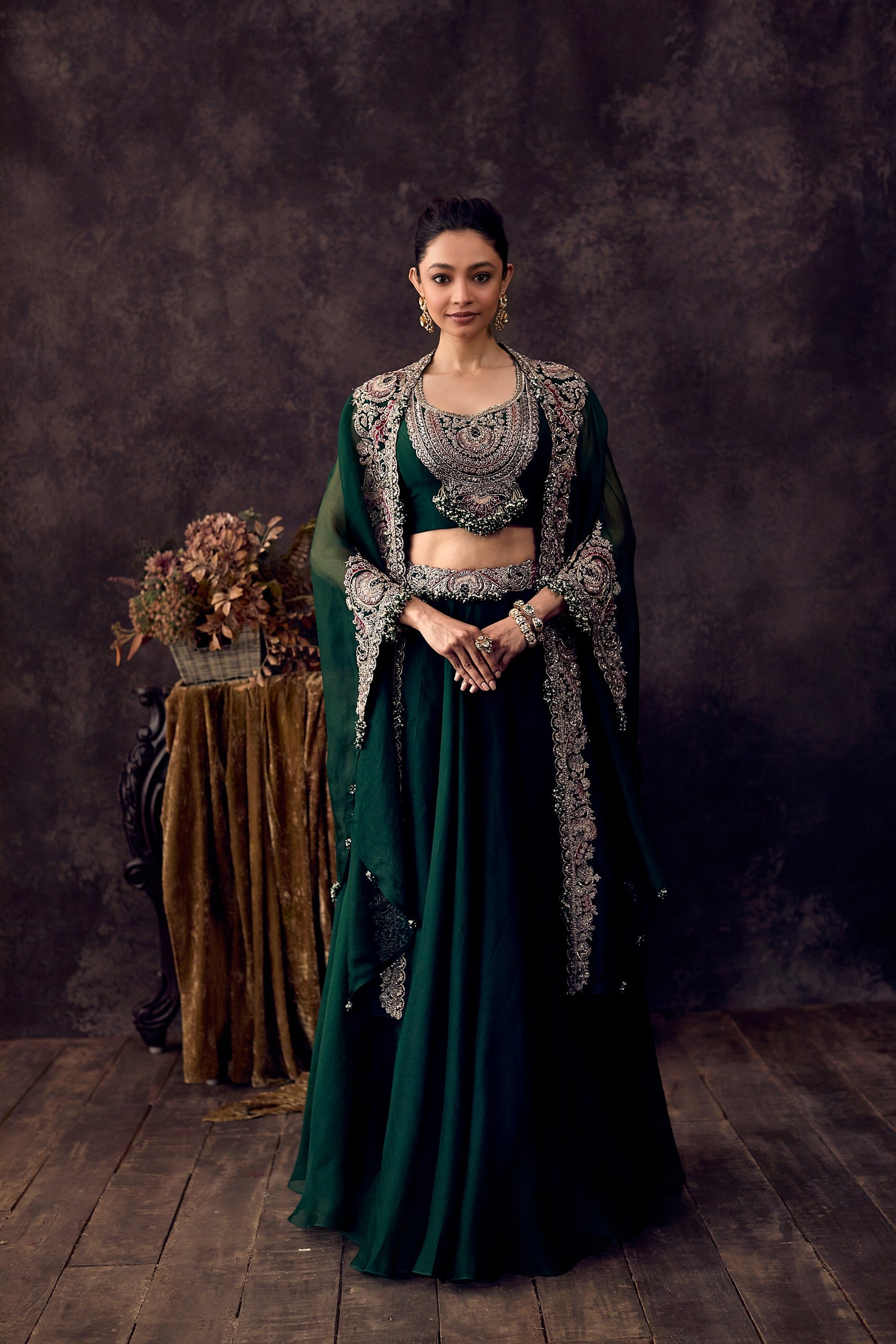 Am Maal Applique Skirt Set