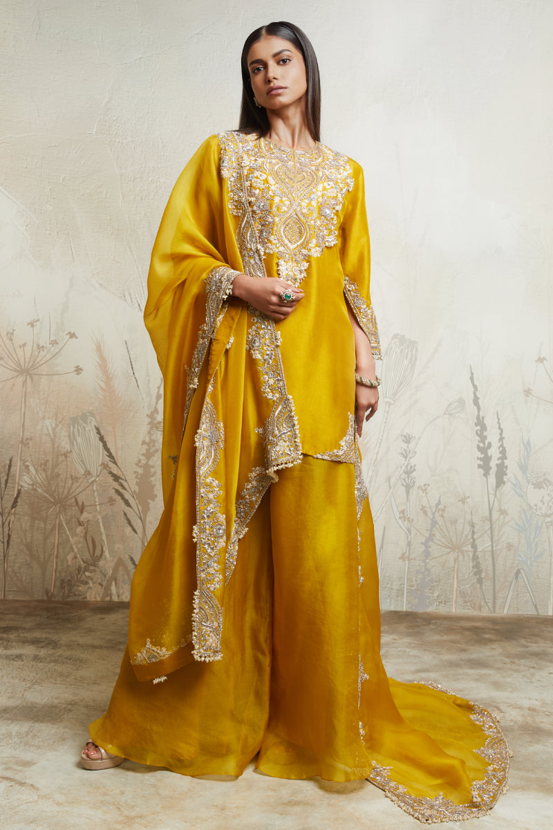 As Maal Suit
