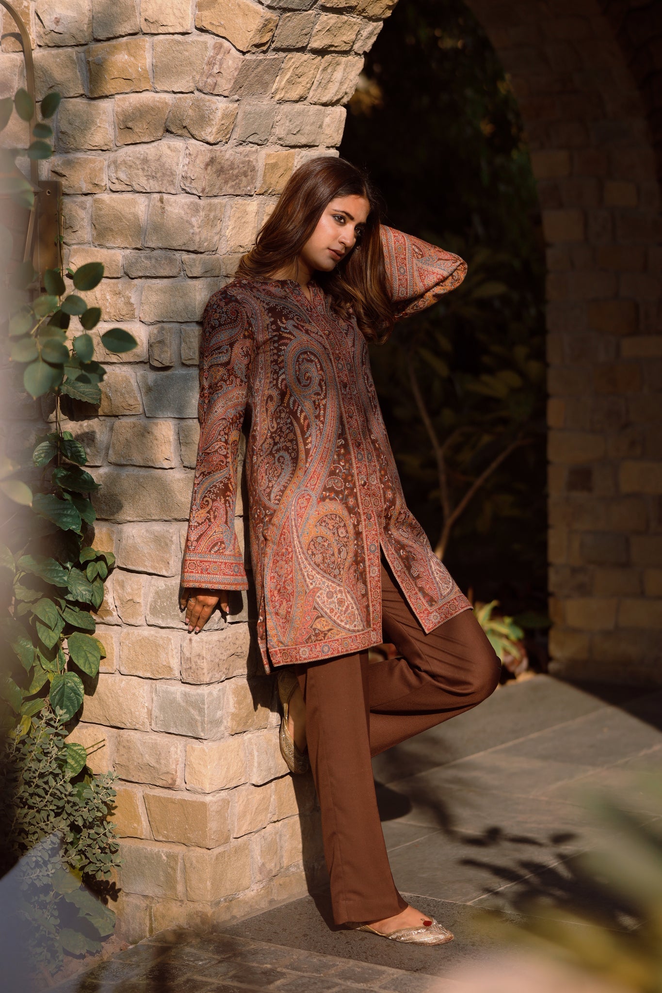 Brown Kaani Set- Inching India