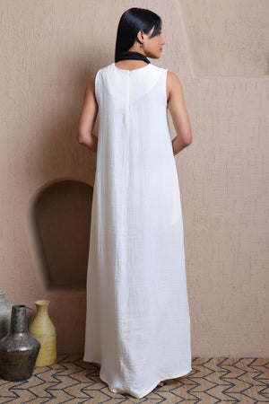 Straight Fit Solid Dress - Meiala