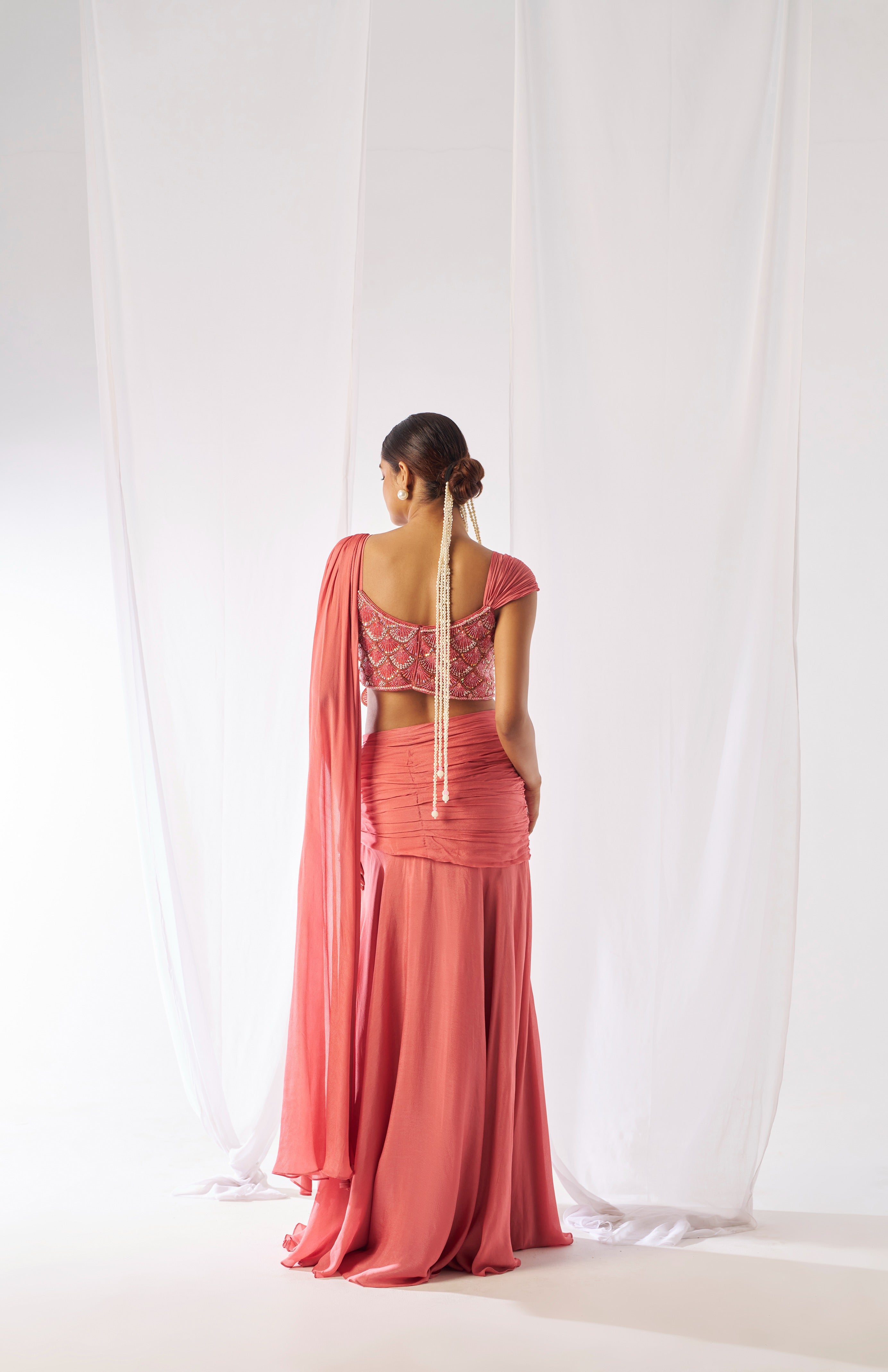 Mahagauri Stylish Heavy Draped Saree Set