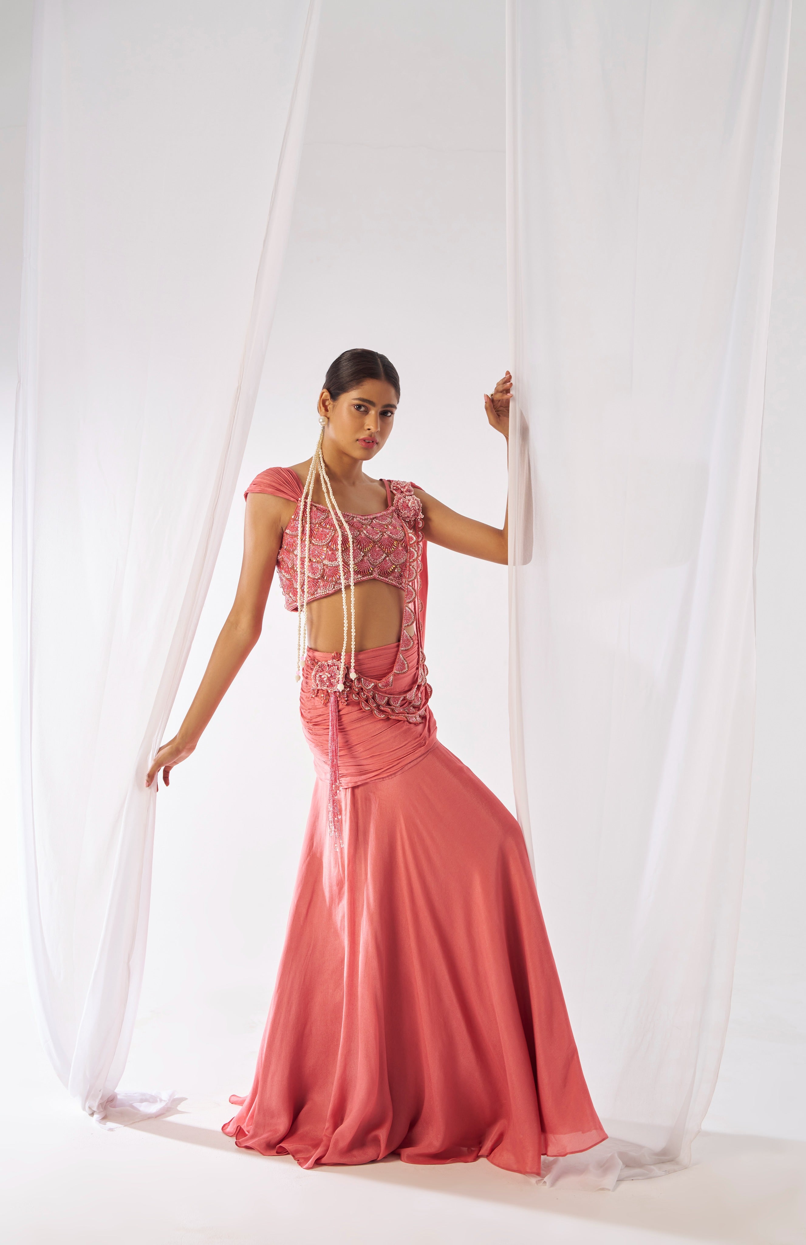 Mahagauri Stylish Heavy Draped Saree Set