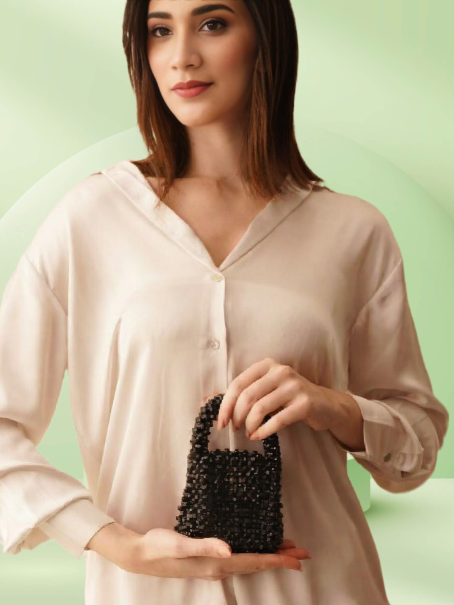 Black Clutch Crystals Bag An Ideal Party Bag