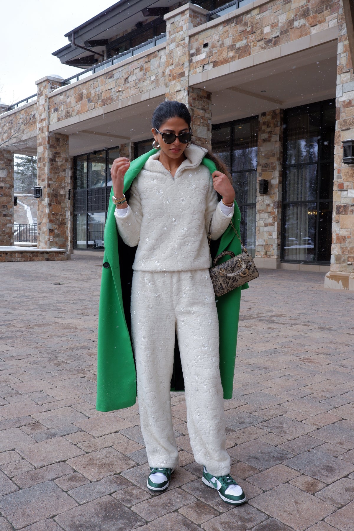 FAUX FUR TRACKSET