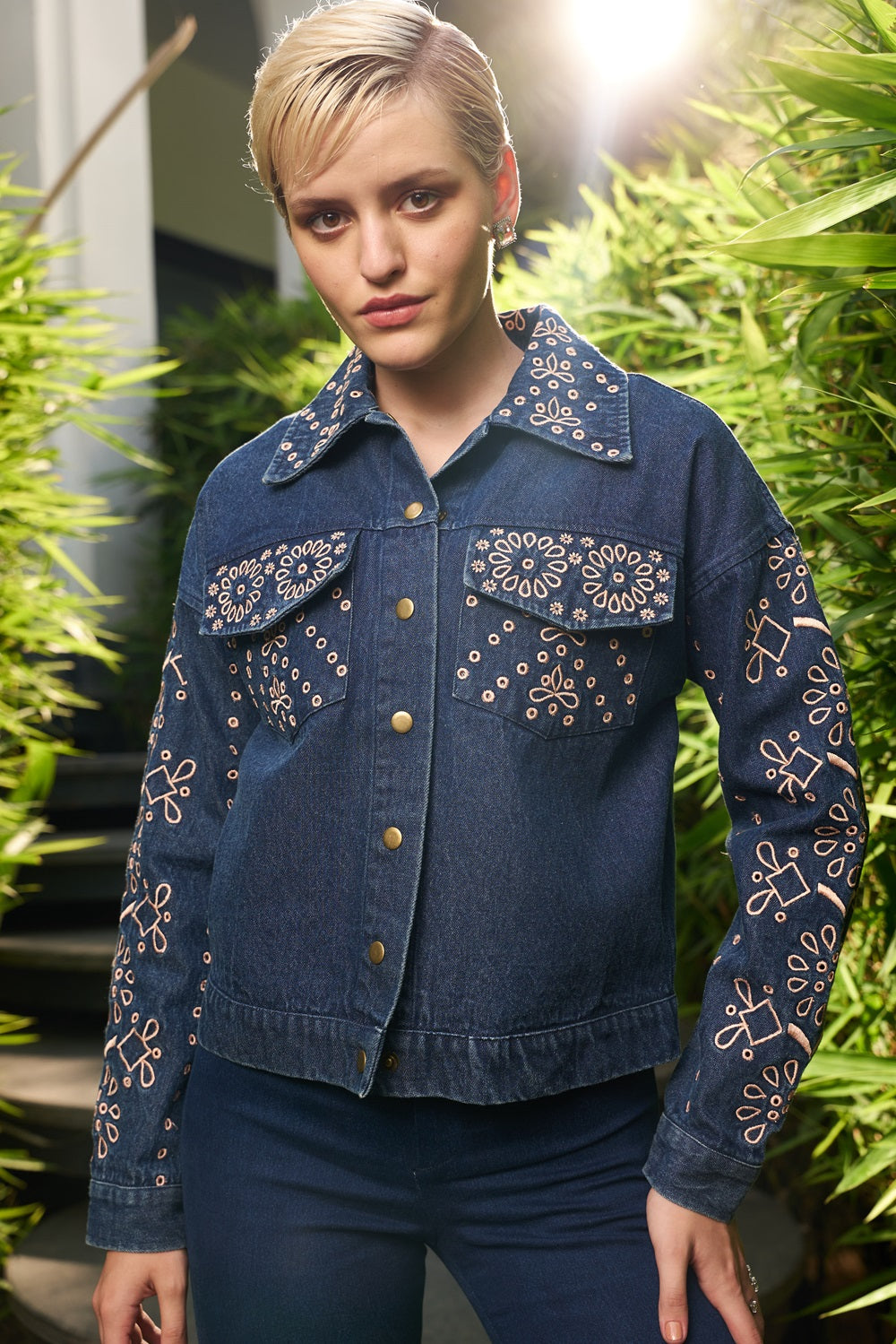 AVERY JACKET
