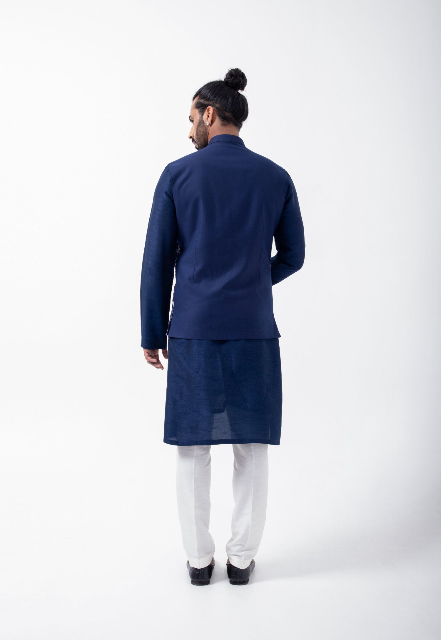 Blue Heavy Garden Embriodered Bundi