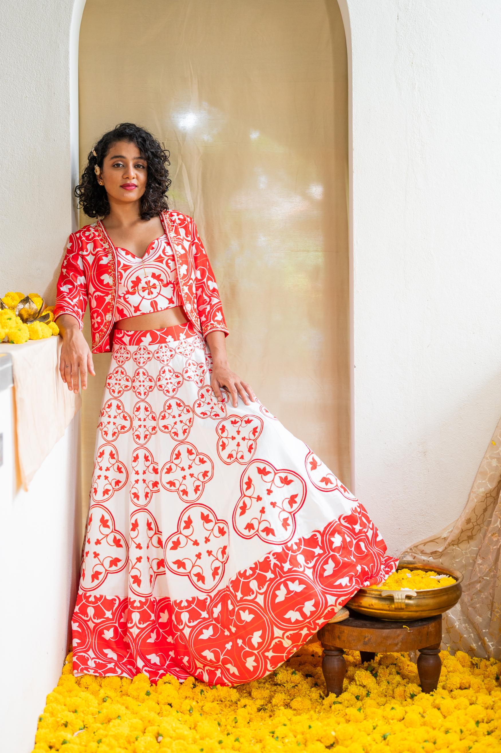 RED RHAPSODY TILES SUIT