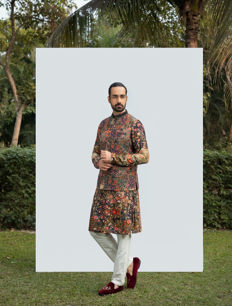 Black Printed Mirror Kurta With Bundi Set