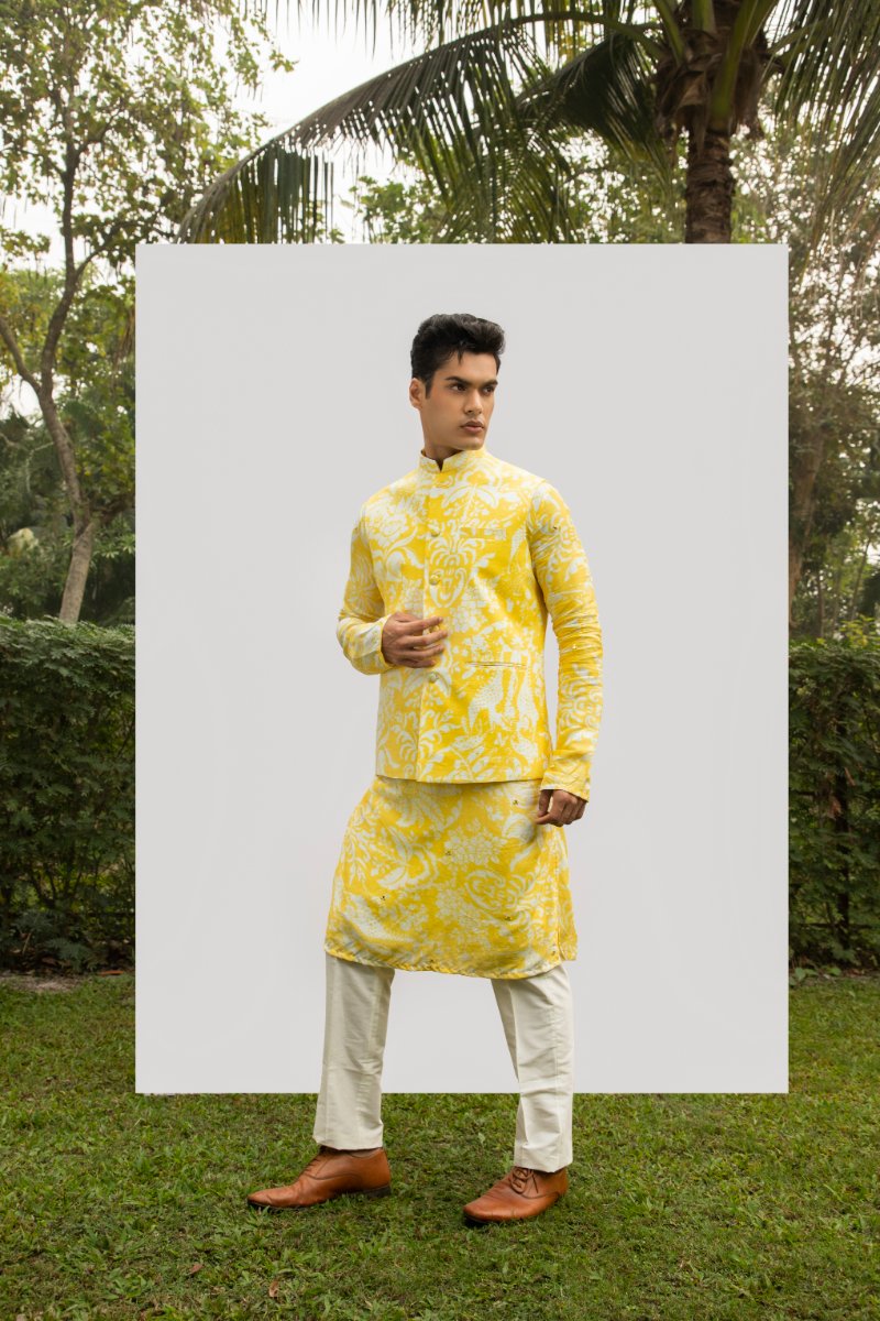 Yellow Print Mirror Kurta Set With Yellow Printed Bundi