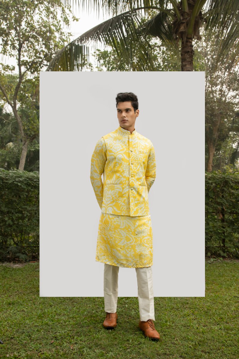 Yellow Print Mirror Kurta Set With Yellow Printed Bundi