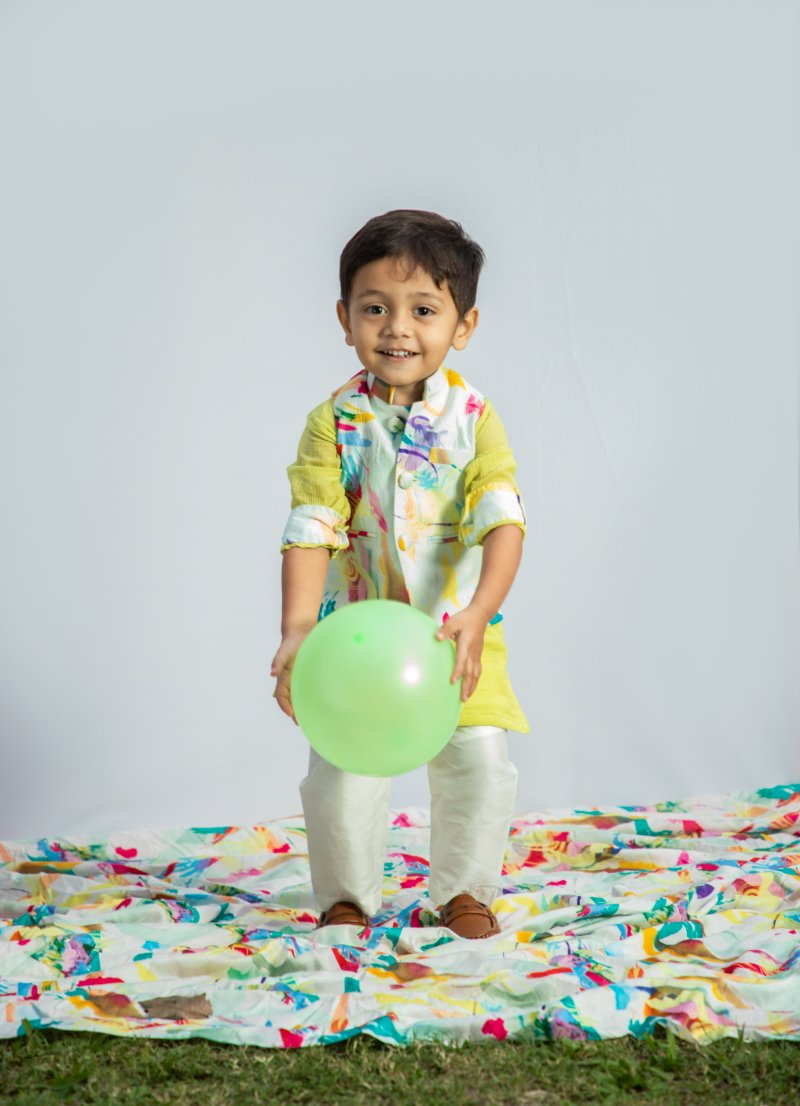 Kids Abtract Print Kurta With Bundi Set