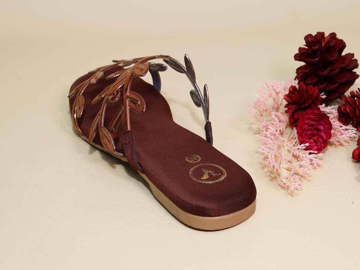 Brown Leafy Flats