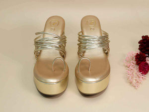 Gold String Wedge
