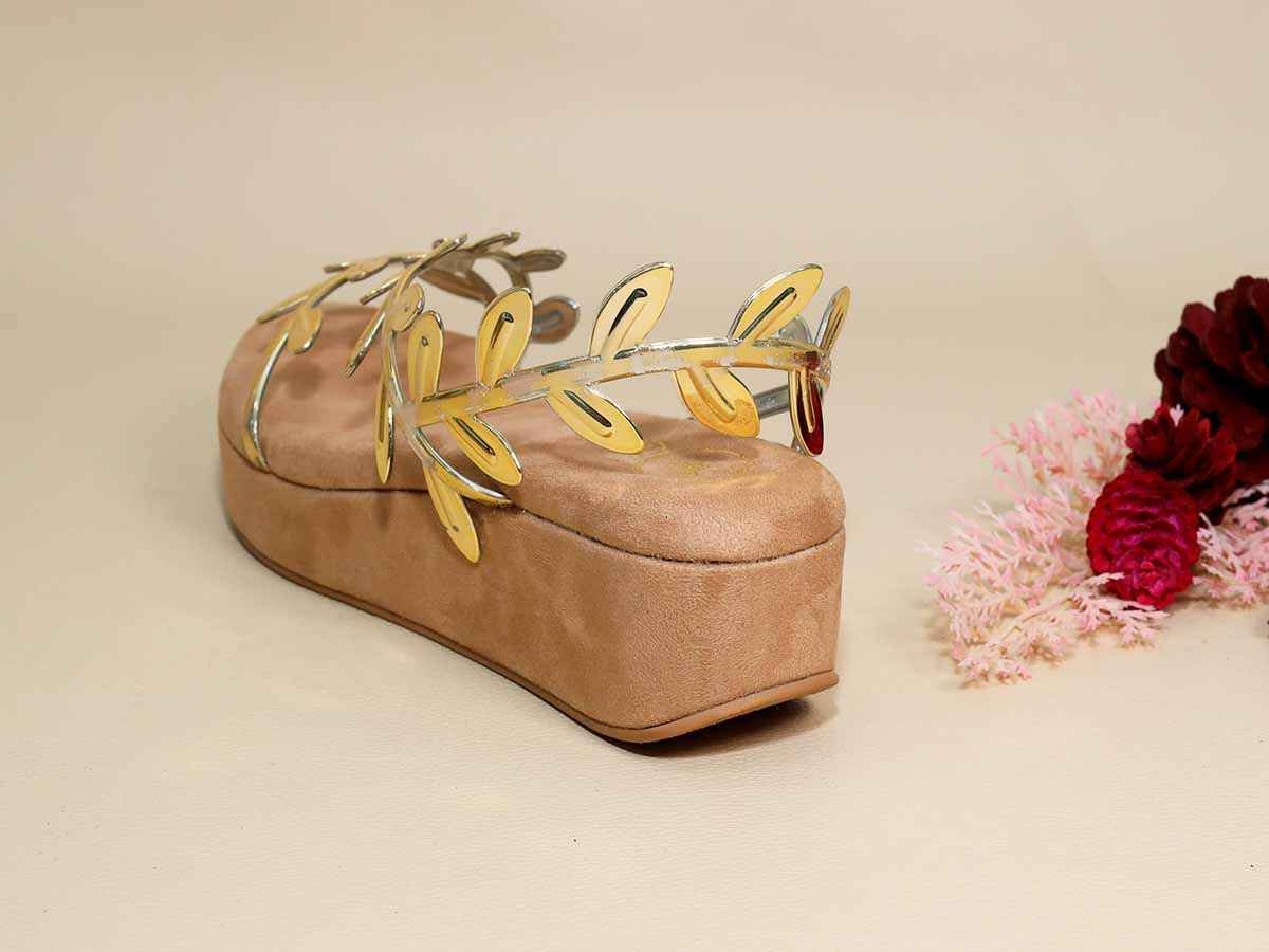 Gold Leafy Beige Wedge