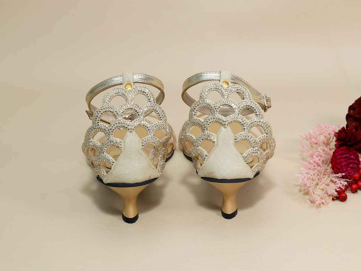 Gold Scallop Kitten Heel